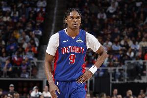 比克斯塔夫：持球的奥萨尔简直对手噩梦 正研究如何让他多持球