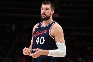 休赛期大幅补强！祖巴茨：我们现在的阵容比上赛季要强得多