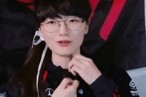玩家炸锅女版“Faker”回应是否去线下看T1：找个直播观赛点