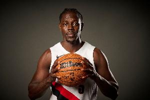 多带带杨瀚森！霍勒迪：我希望能在开拓者进攻端扮演更重要的角色