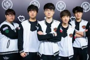 又是经典的剧情！LPL战队2-1领先T1后被连追两局