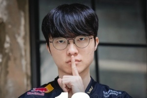 16局游戏使用13个英雄！Faker是S15中使用不同英雄数量最多的选手