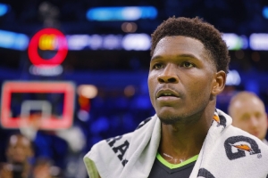 解说谈森林狼被逆转：爱德华兹40+但要夸他张不开嘴 整体臭大于香