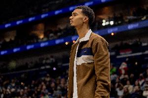 本赛季文班亚马不打马刺战绩9胜3负 文班出战8胜4负