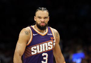 狄龙谈惨败49分：必须打得更努力 这根本不是我们真实水平