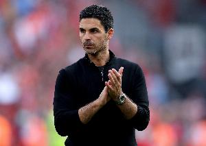 英超榜首榜尾之战，阿森纳对阵狼队已经8连胜，其中6场零封