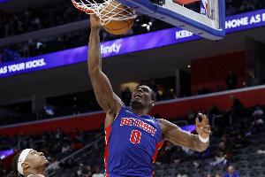 14分7板！杜伦：防守是我们的标杆 球队还有不少可以提升的地方