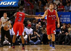 韦德：快船曾是联盟笑柄 保罗和格里芬让他们成为季后赛球队