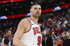 末节遭dnp！武切维奇：科林斯和史密斯打得很好 这是正确的决定