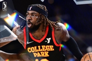 上周刚被火箭裁掉！媒体人：新疆队签下新外援凯文·哈里斯