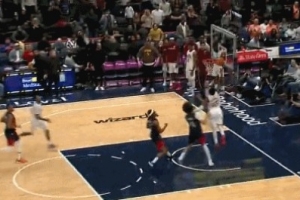 杀死比赛！米切尔反击上篮稳稳命中 个人赛季新高48分！