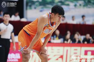 手感不佳！状元杨曦皓7中1仅拿3分5板2断2帽