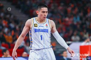 稳健控场！陈盈骏13中7拿到18分5板5助3断 正负值+13