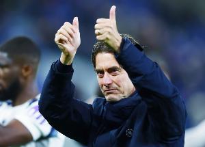 弗兰克：热刺一月肯定会进入市场 除了梅罗我不会谈其他队的球员