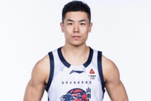 刘毅晒定妆照：总会遇到难题 总能找到答案 第六年 迎难而上