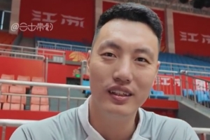 都是老同志了！翟晓川&方硕：我们依然有力量依然有劲 要保有热情