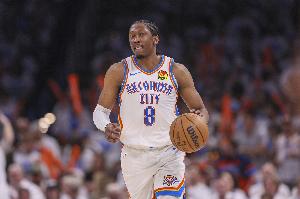 效率太低！杰伦威16中5拿到17分7板4助4断 正负值-18