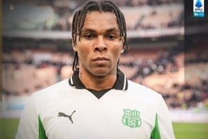 替补登场扳平比分，官方：劳里恩特当选米兰2-2萨索洛全场最佳