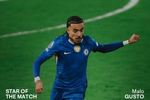 贡献传射！古斯托当选对阵埃弗顿一役切尔西队内最佳球员