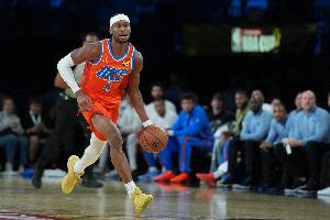 很强但对你来说不够！亚历山大23中12得29分4板5助1帽 三分仅7中1