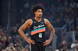 再交学费！榜眼哈珀进攻不在状态 13中3&三分5中1拿8分4板