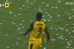 超级中锋！吉拉西高高跃起头槌破门！萨比策精准传中助攻！